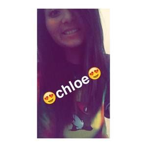 Meet your Posher, Chloe